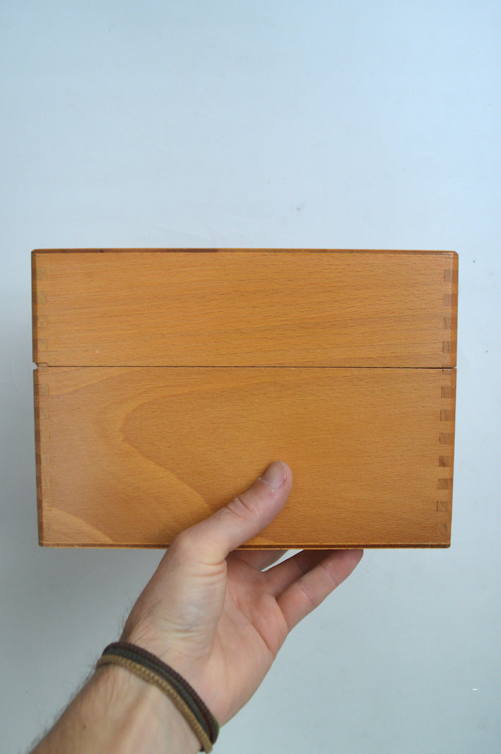 Boîte à fiches en bois