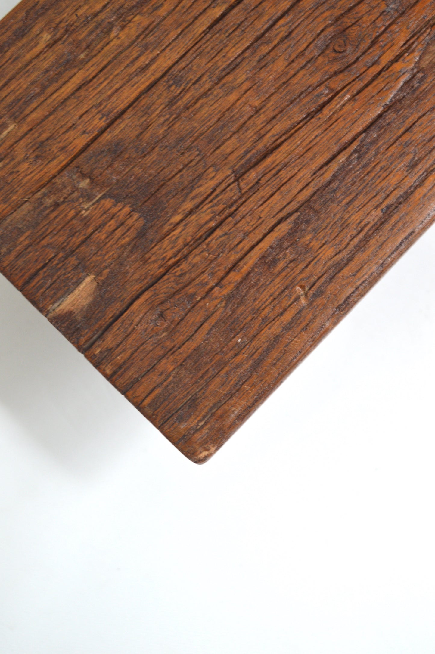 Tabouret en bois