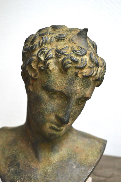 Buste d'Éphèbe