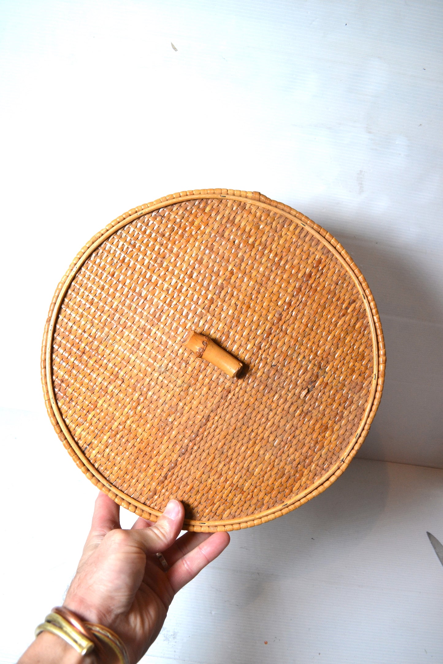 Boîte ronde en rotin