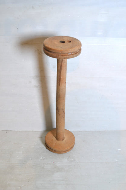 Ancienne bobine en bois