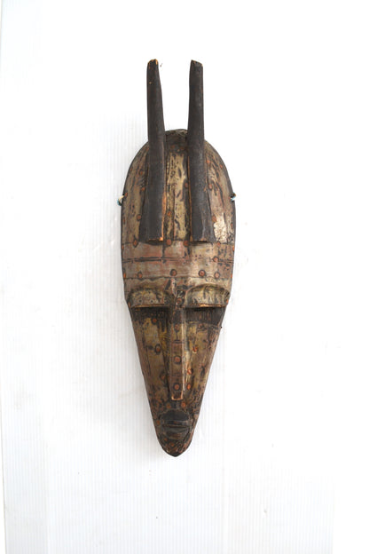 Masque en bois