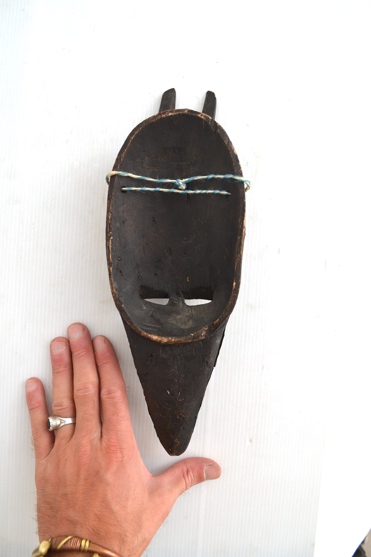 Masque en bois
