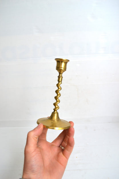 Bougeoirs torsadés