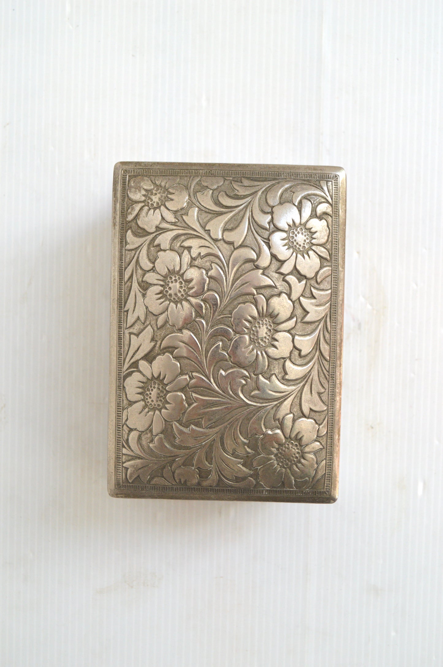 Ancienne boite à bijoux
