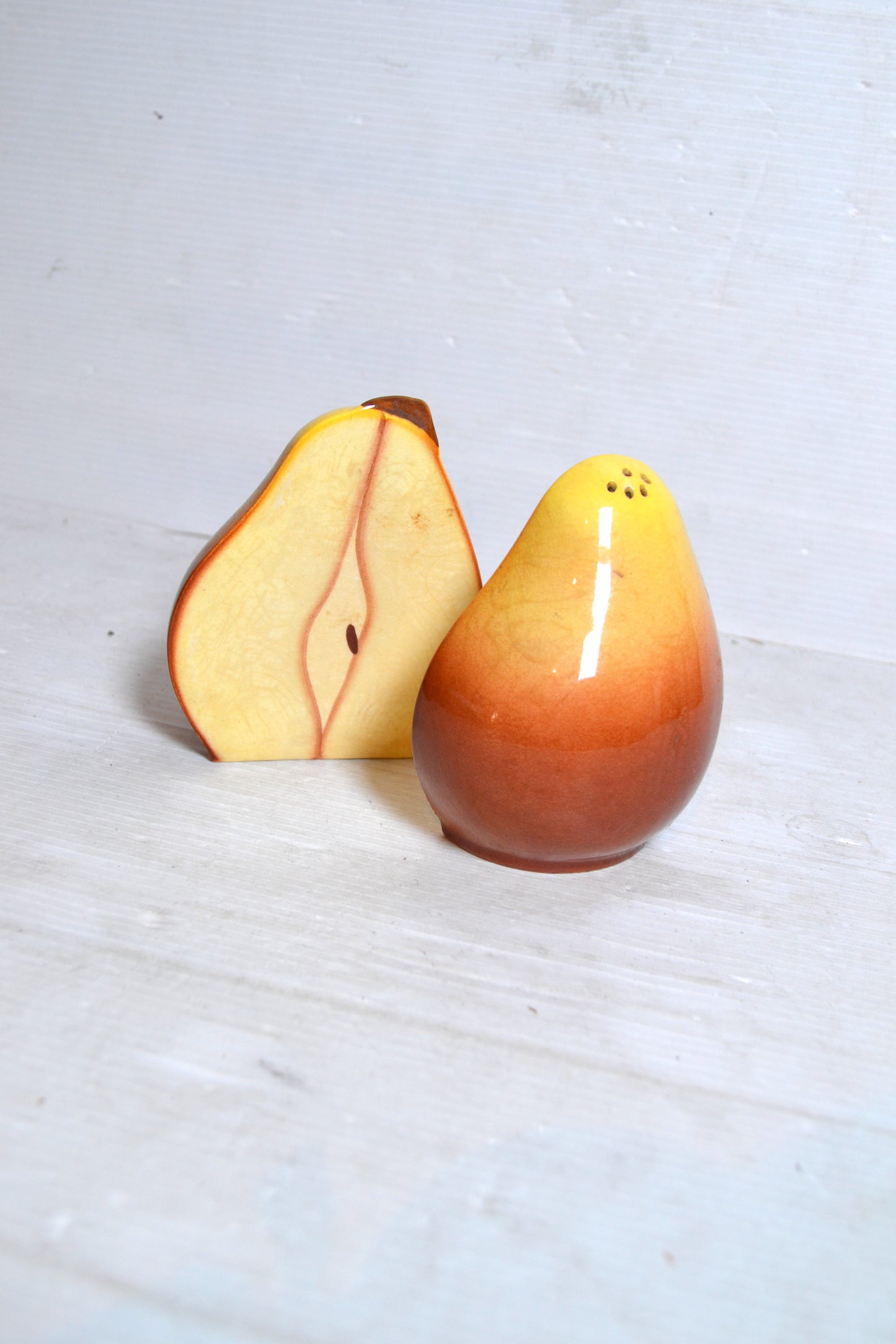 Salière et poivrière vintage Carlton Ware Poire