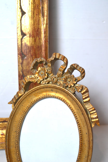 Cadre à nœud doré à poser