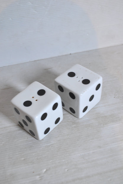 Salière et poivrière en céramique