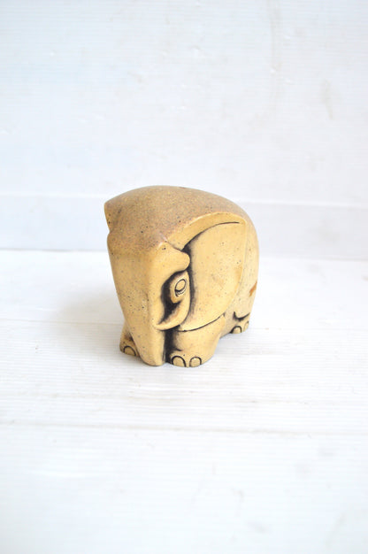 Éléphant décoratif