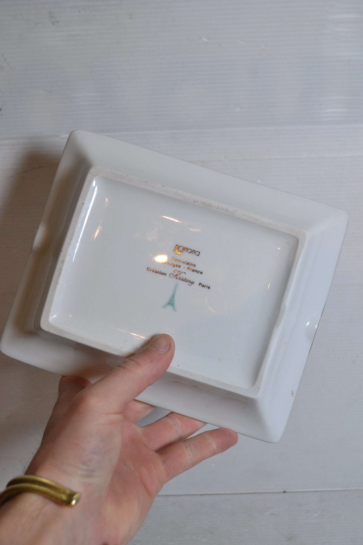 Cendrier en porcelaine de Limoges