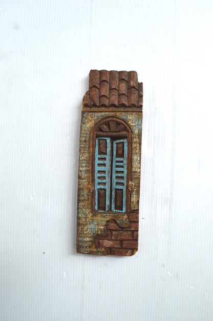 Façade décorative en bois