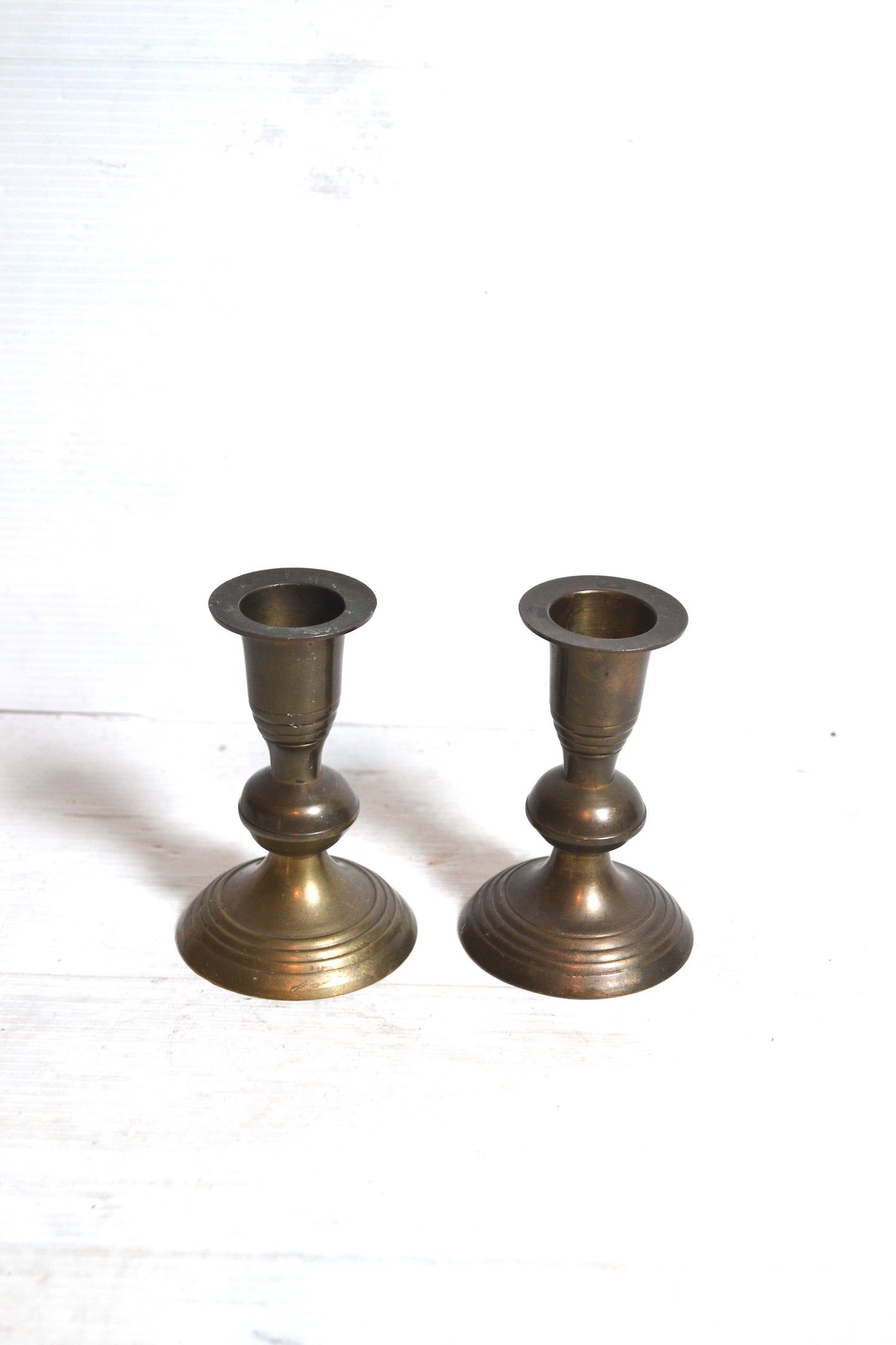 Bougeoirs en laiton