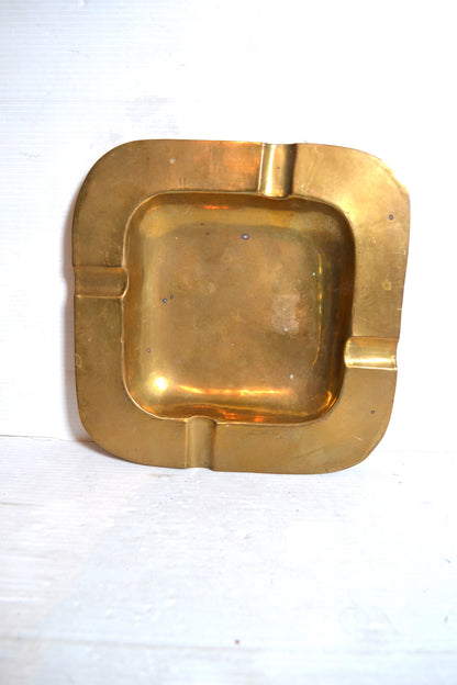 Cendrier Design en laiton