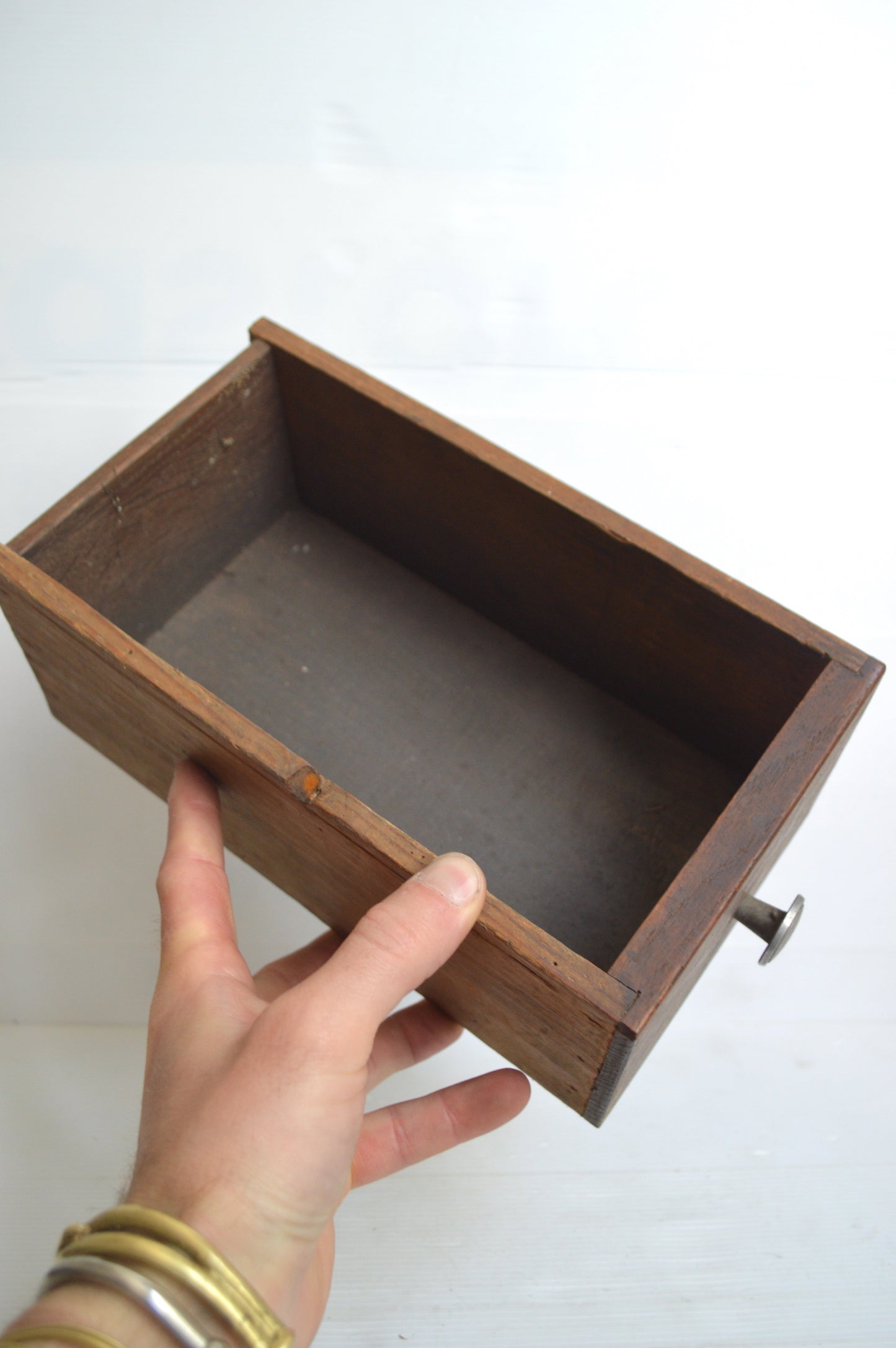 Ancien tiroir en bois