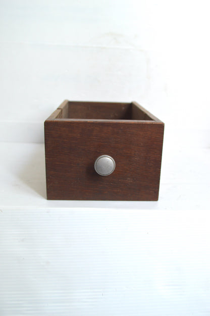 Ancien tiroir en bois