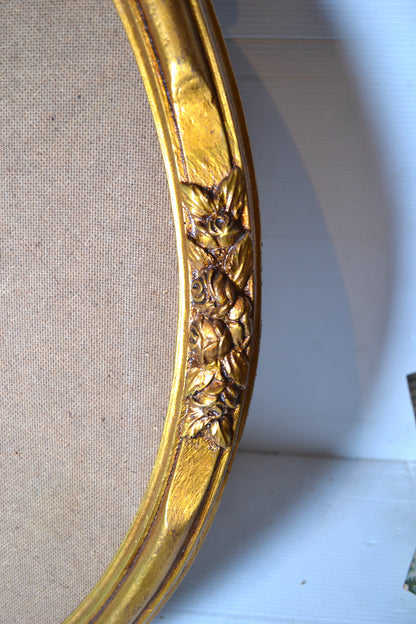 Cadre à nœud doré