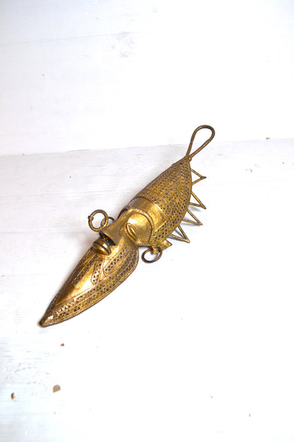 Masque en bronze