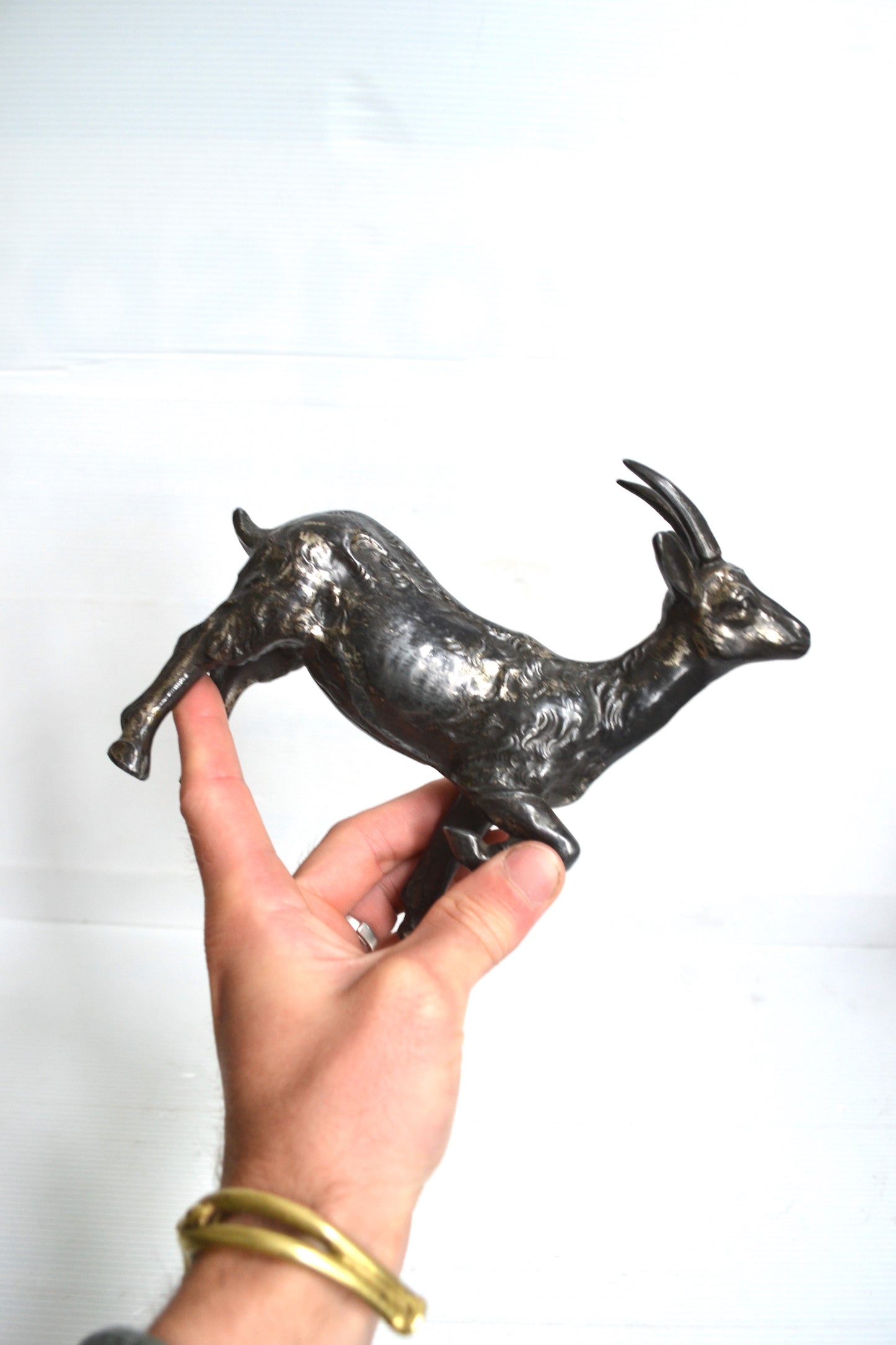 Bouc en métal