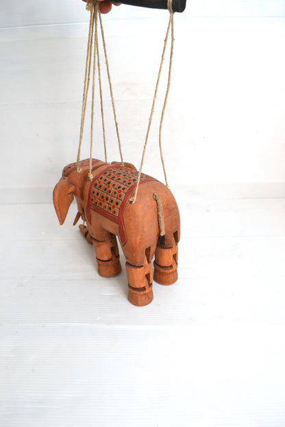 Marionnette articulée éléphant