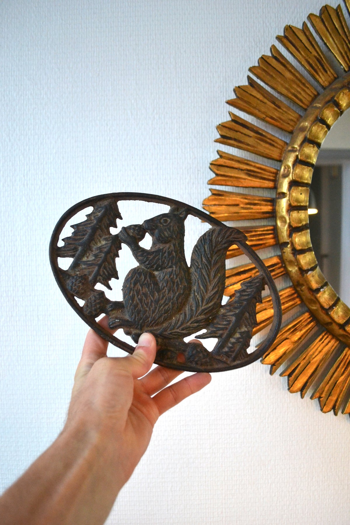 Dessous de plat en fonte