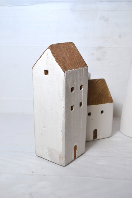 Maison décorative en bois