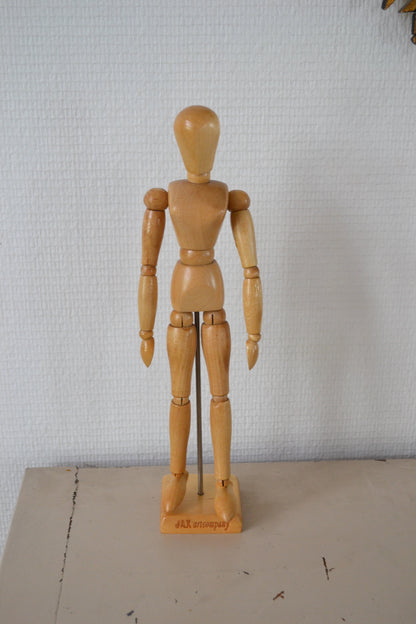 Mannequin en bois
