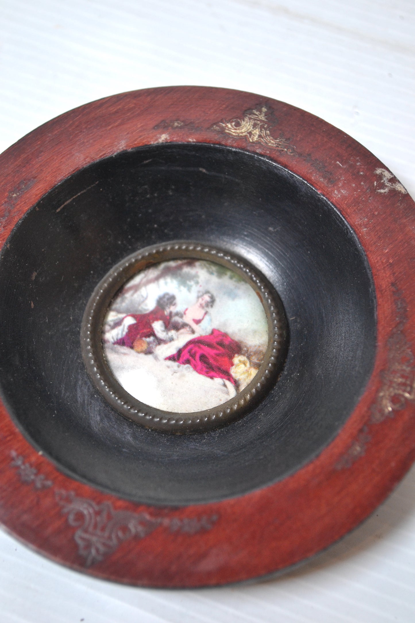 Cadre miniature au verre bombé