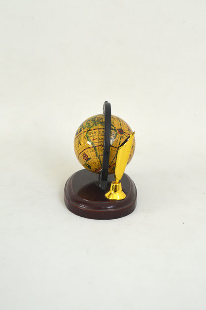 Porte stylo Globe terrestre