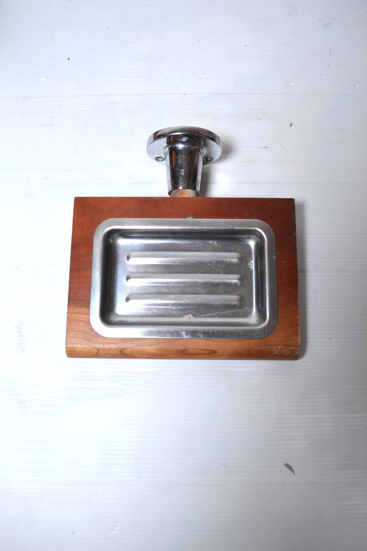Porte-savon mural style scandinave