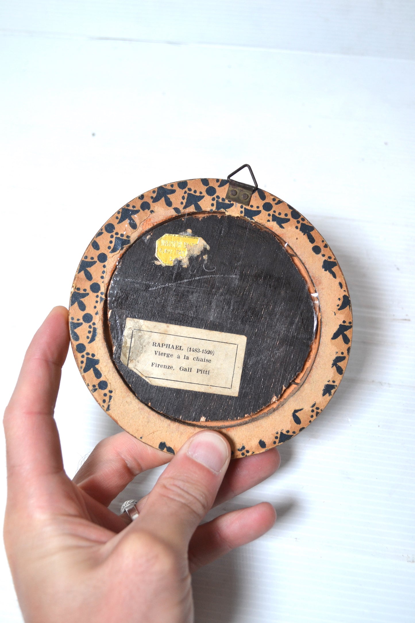 Ancien cadre rond doré