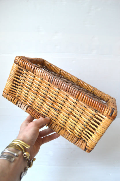 Jardinière en rotin