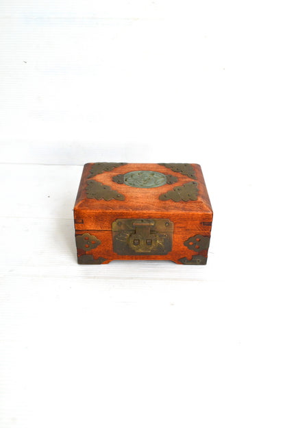 Coffre en bois
