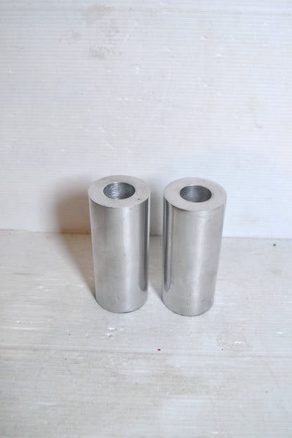 Bougeoirs en aluminium