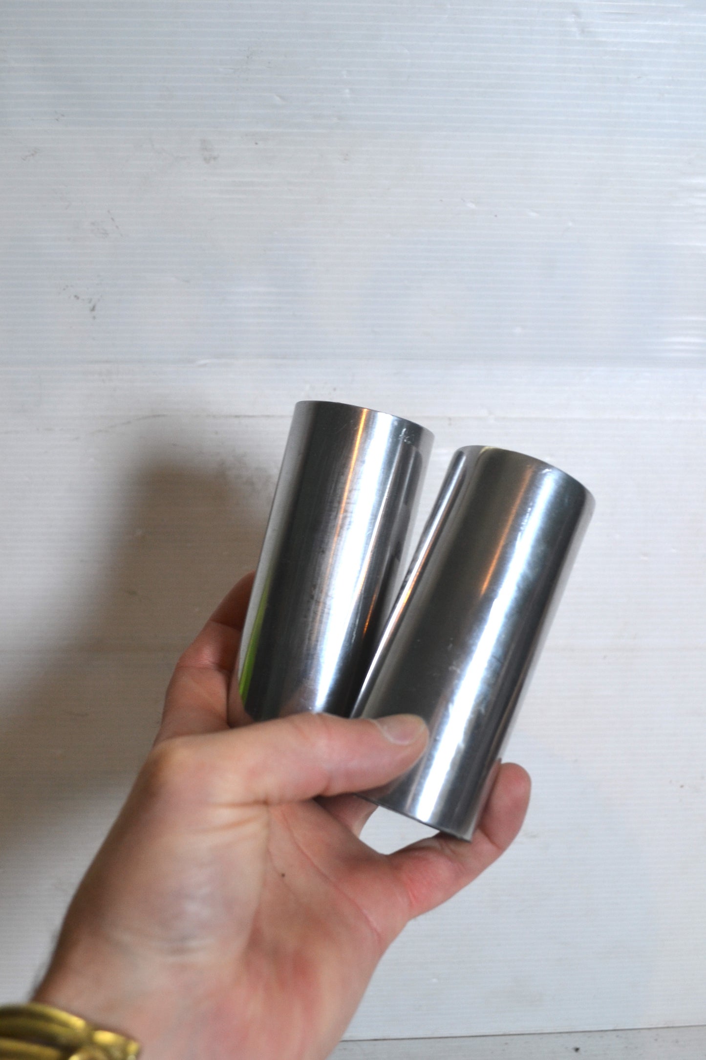 Bougeoirs en aluminium