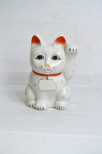 Maneki-neko