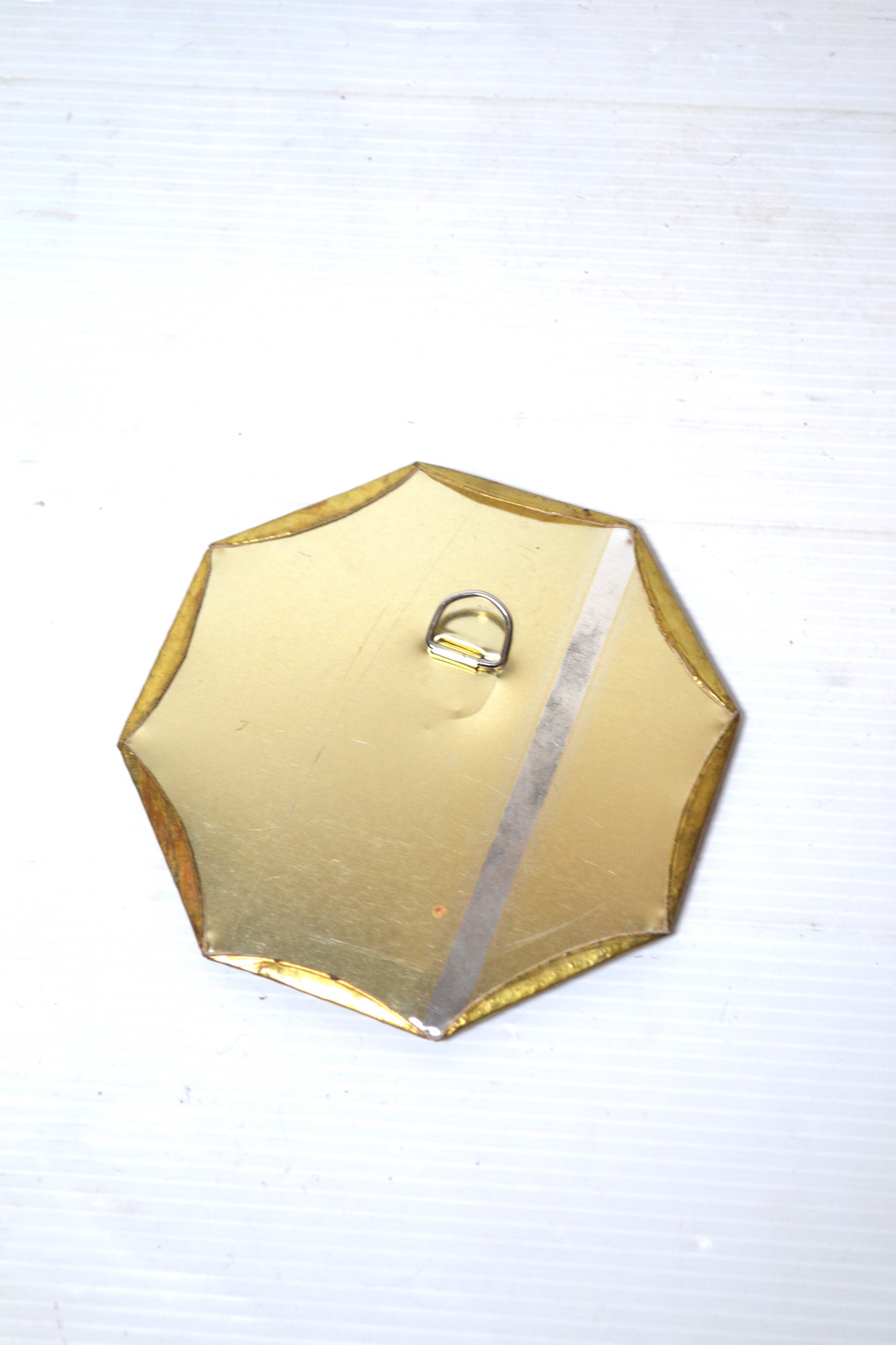 Miroir octogonal