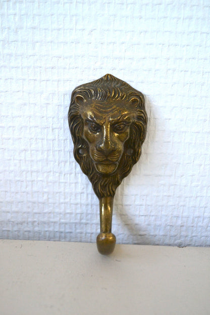 Patère lion