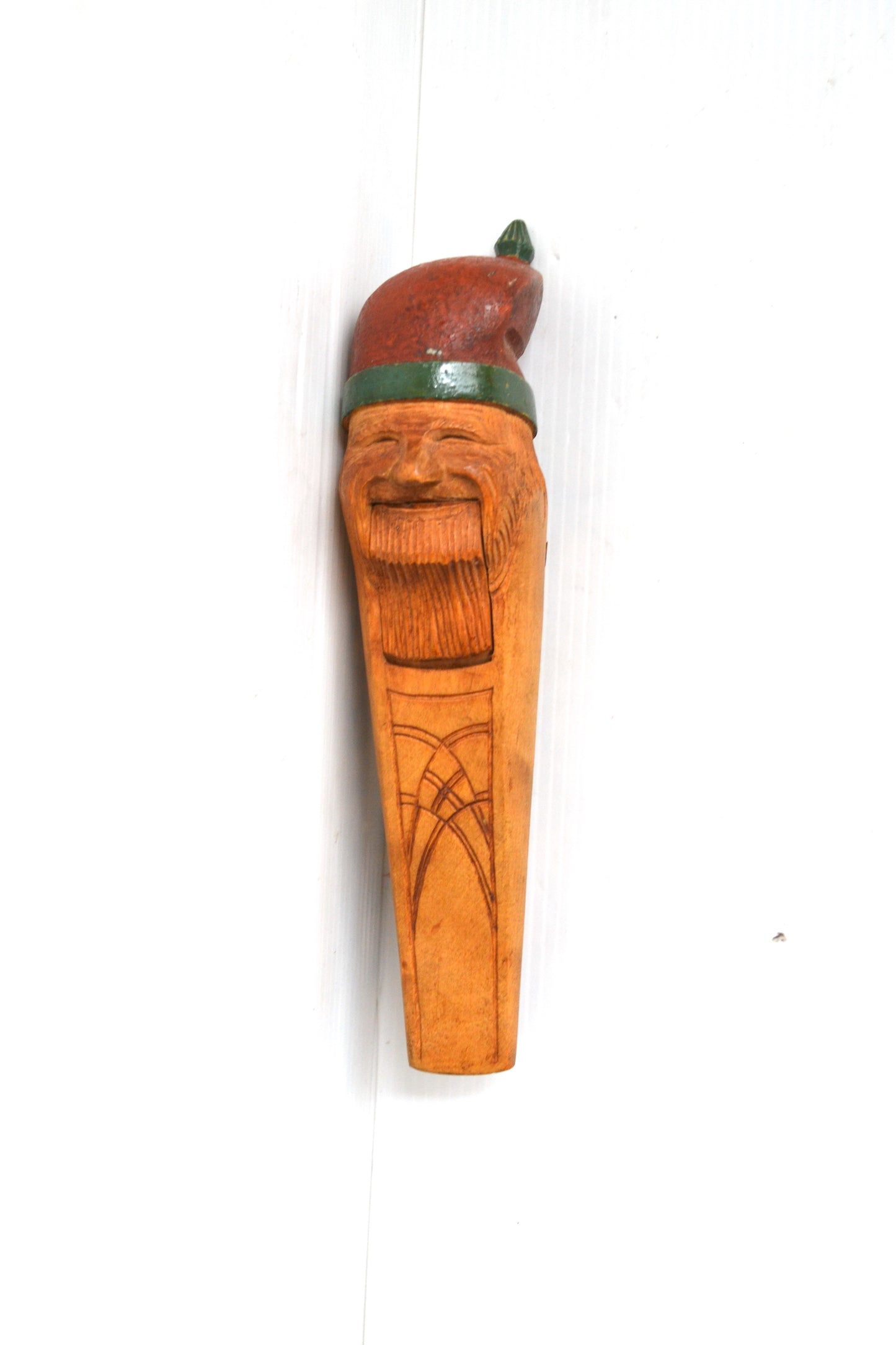 Casse noisettes Norvégien en bois sculpté