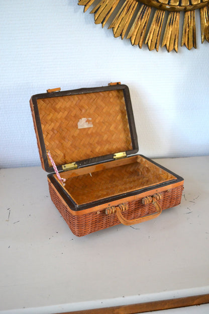 Petite valise rotin