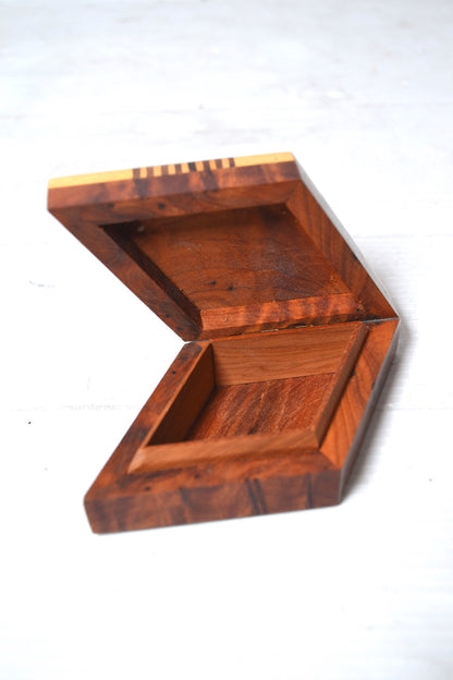 Boîte losange en marqueterie