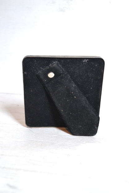 Petit cadre argenté