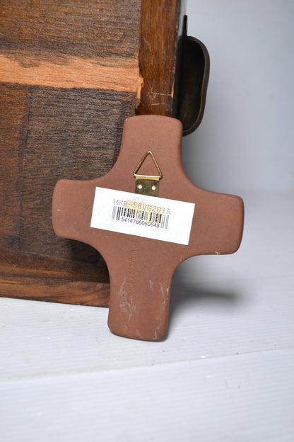 Petit crucifix en céramique