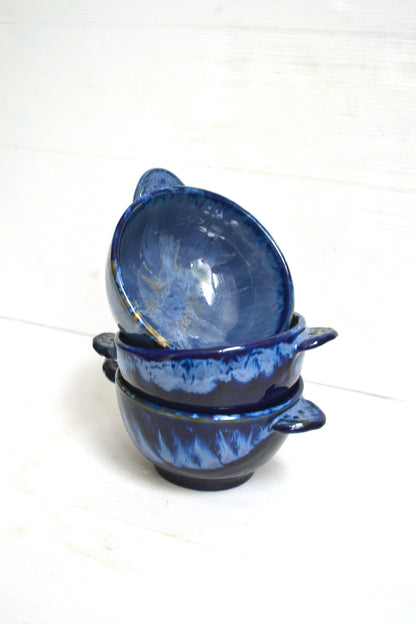 Ramequins bleus