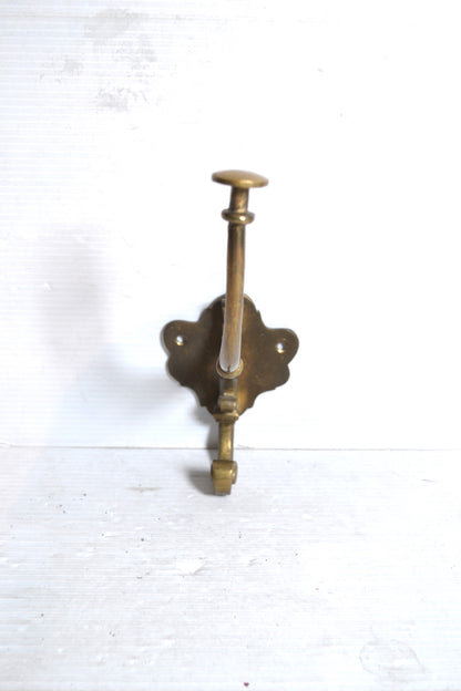 Patère murale dorée