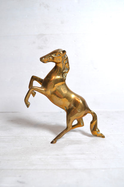 Cheval en laiton