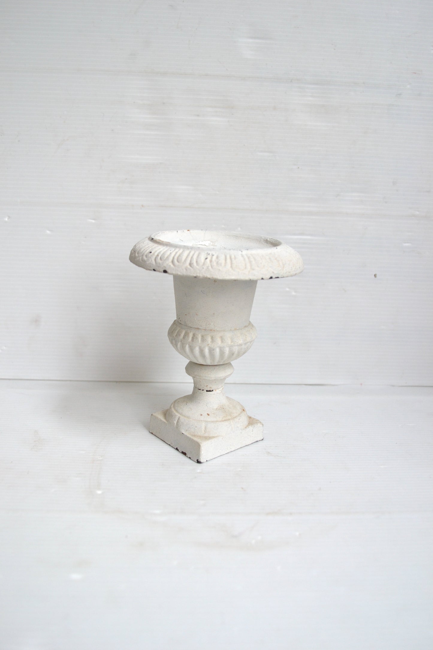 Petit vase Médicis