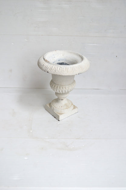 Petit vase Médicis