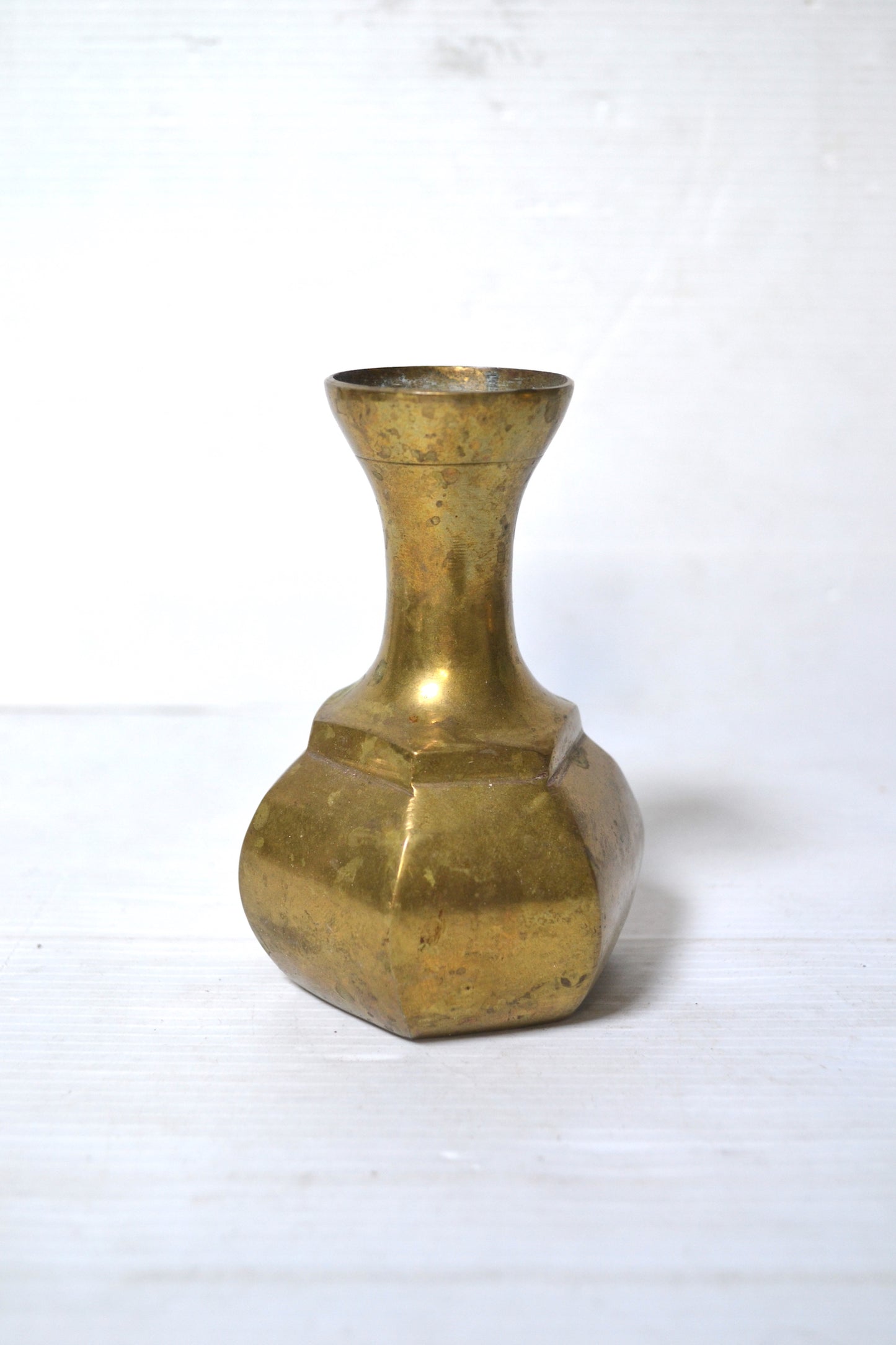 Ancien vase doré