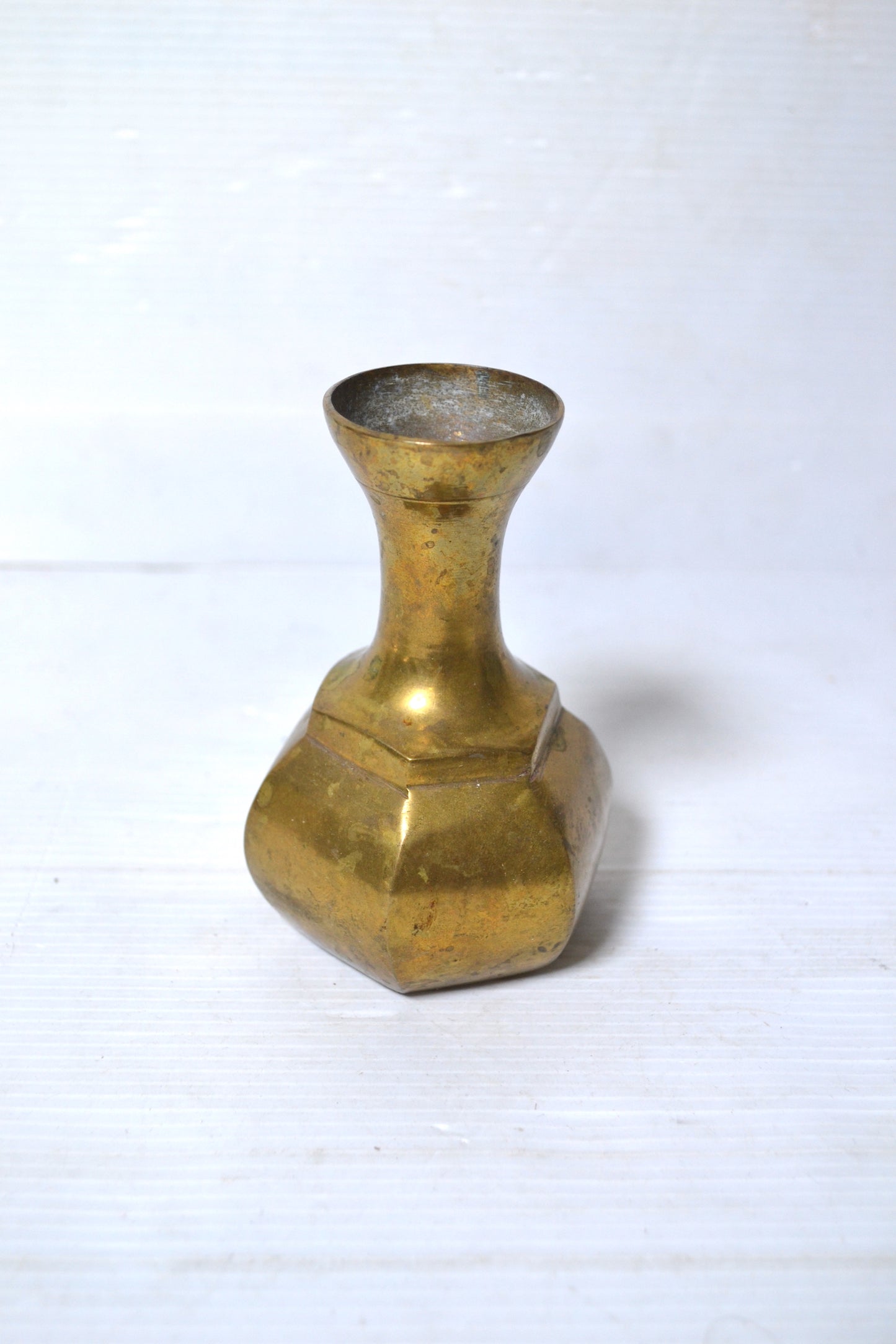 Ancien vase doré