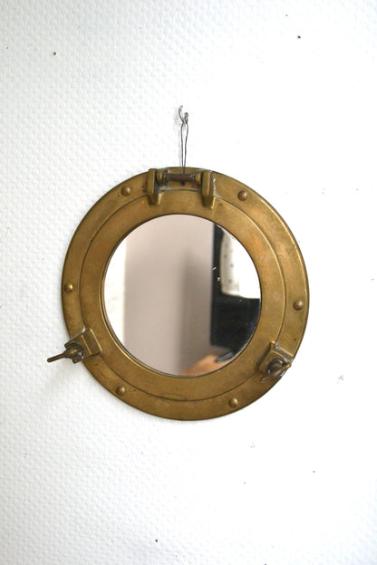 Miroir hublot